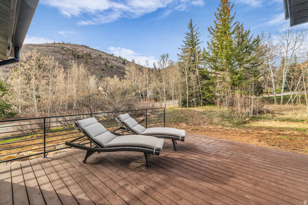 7775 N PINEBROOK RD Park City, UT 84098