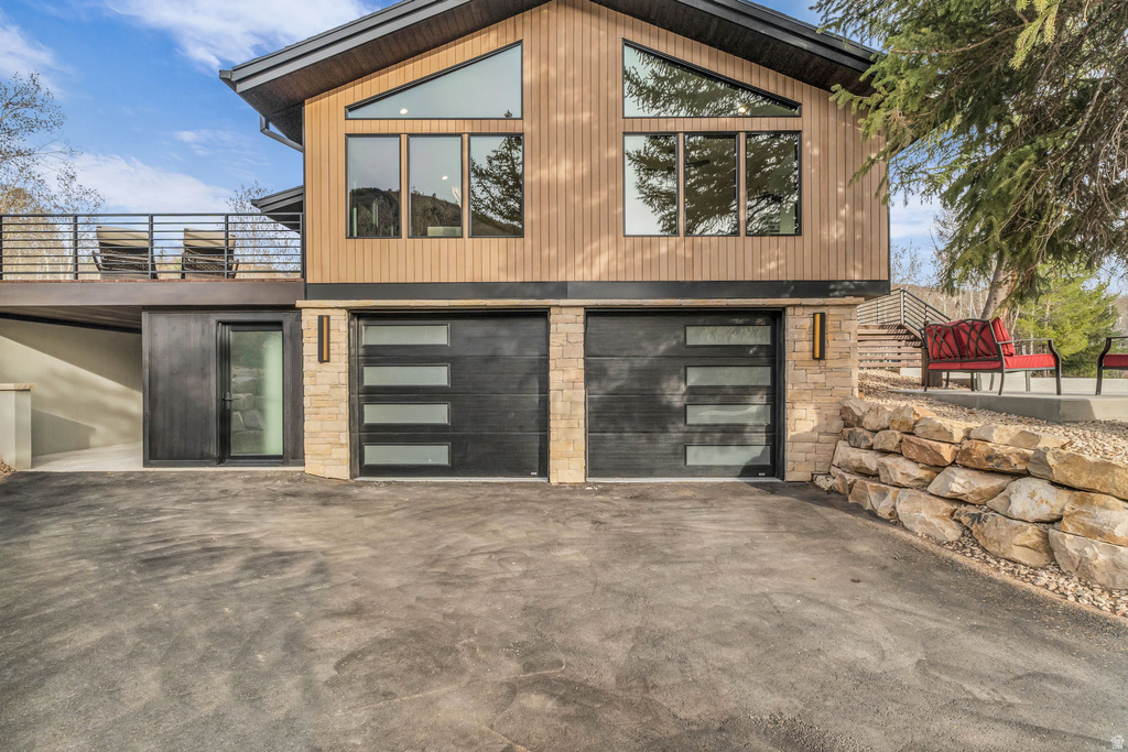 7775 N PINEBROOK RD Park City, UT 84098