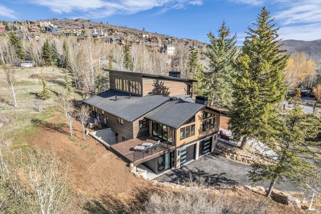 7775 N PINEBROOK RD Park City, UT 84098