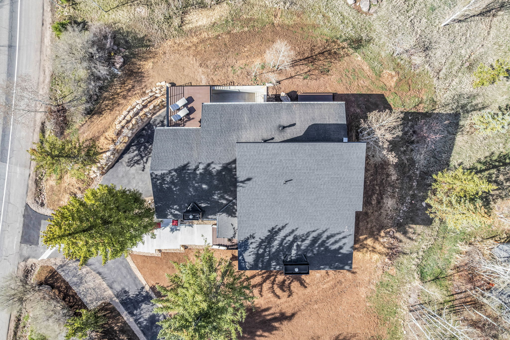 7775 N PINEBROOK RD Park City, UT 84098