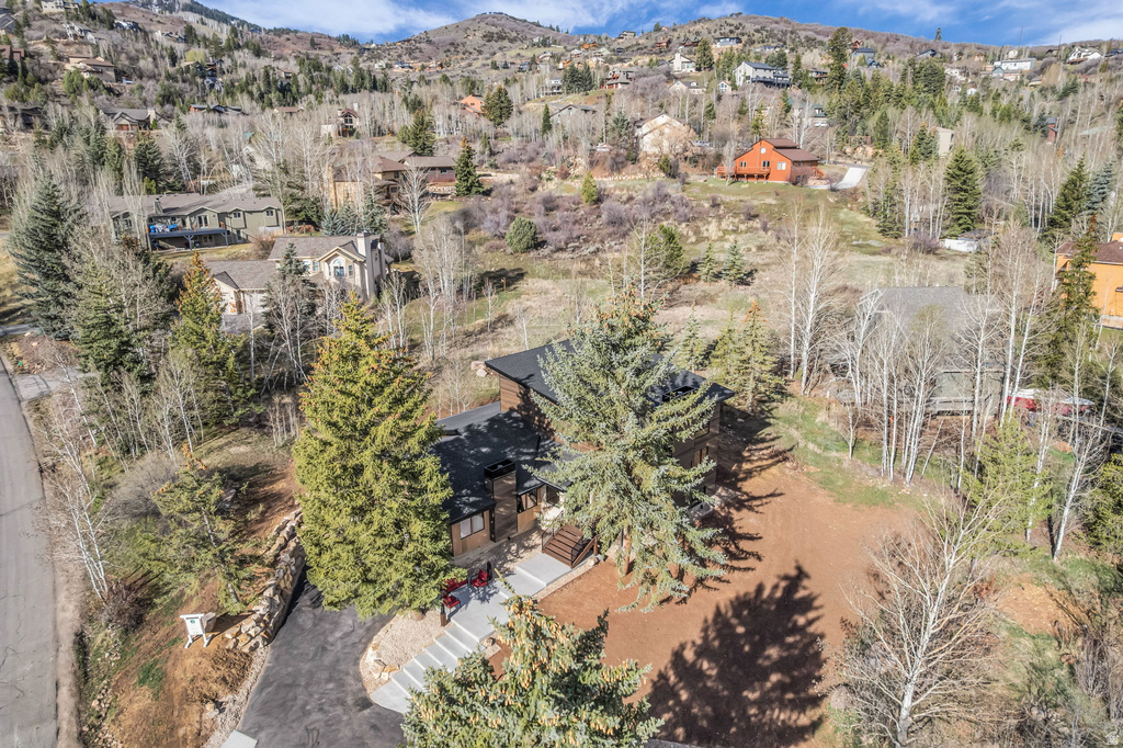 7775 N PINEBROOK RD Park City, UT 84098