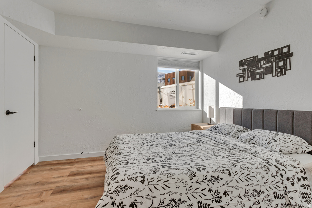 2000 PROSPECTOR AVE #101 Park City, UT 84060