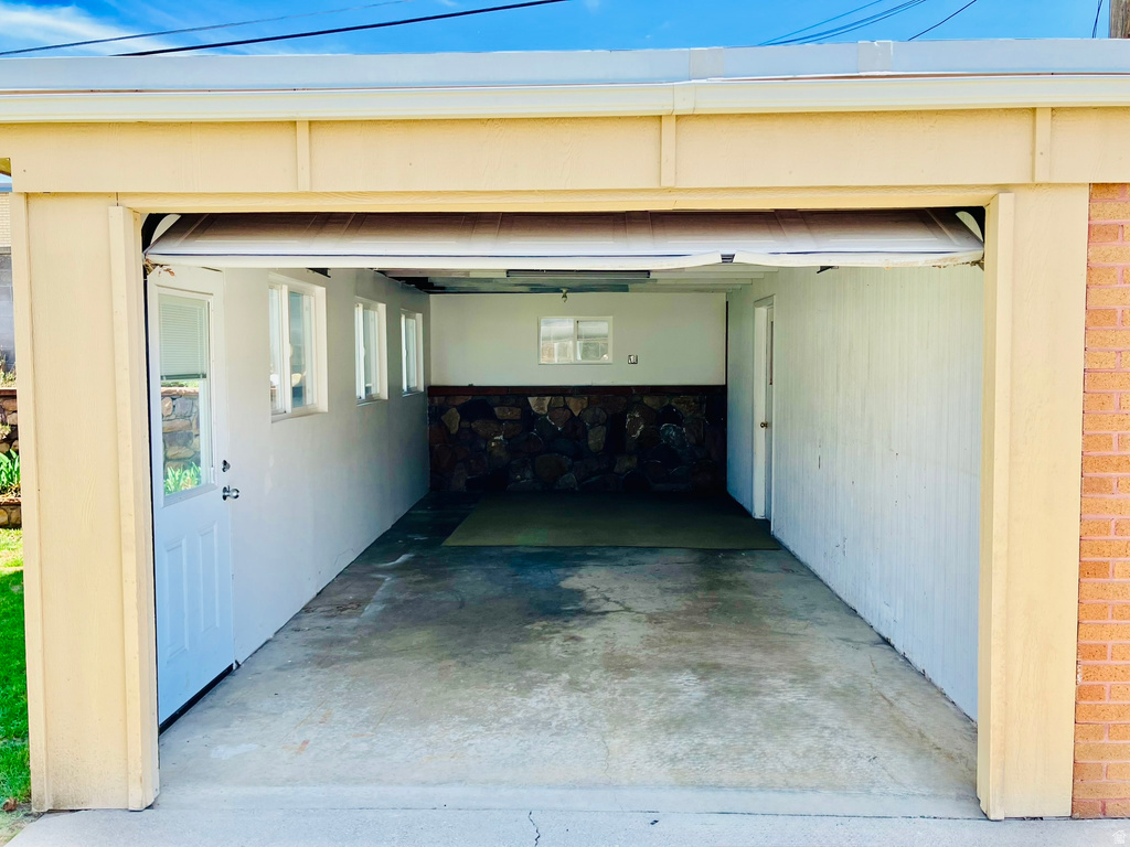 3343 S 2880 E Salt Lake City, UT 84109