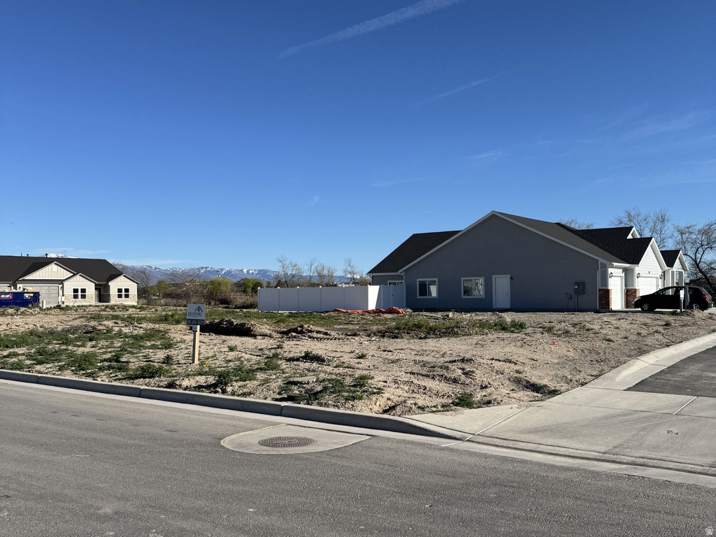 2745 W 2495 S #212 Syracuse, UT 84075