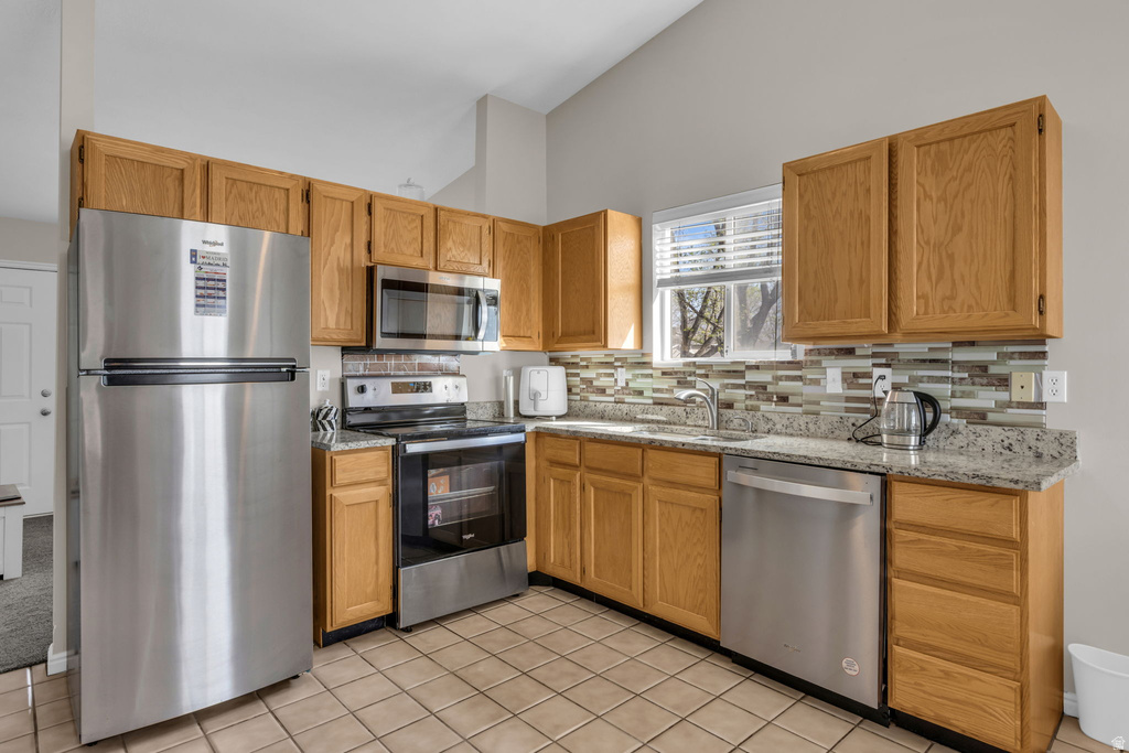 6076 S LIBERTY OAKS CV #01 Murray, UT 84107