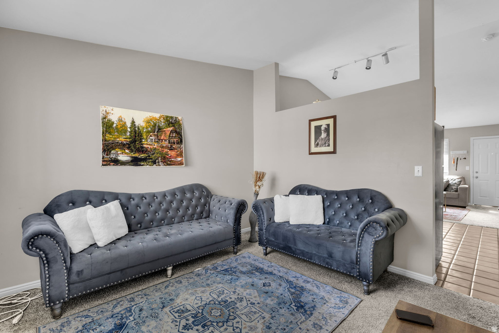 6076 S LIBERTY OAKS CV #01 Murray, UT 84107