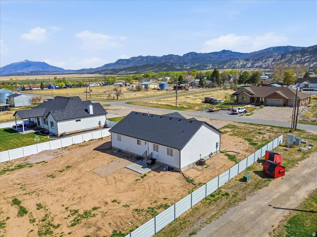 161 N 200 W Levan, UT 84639