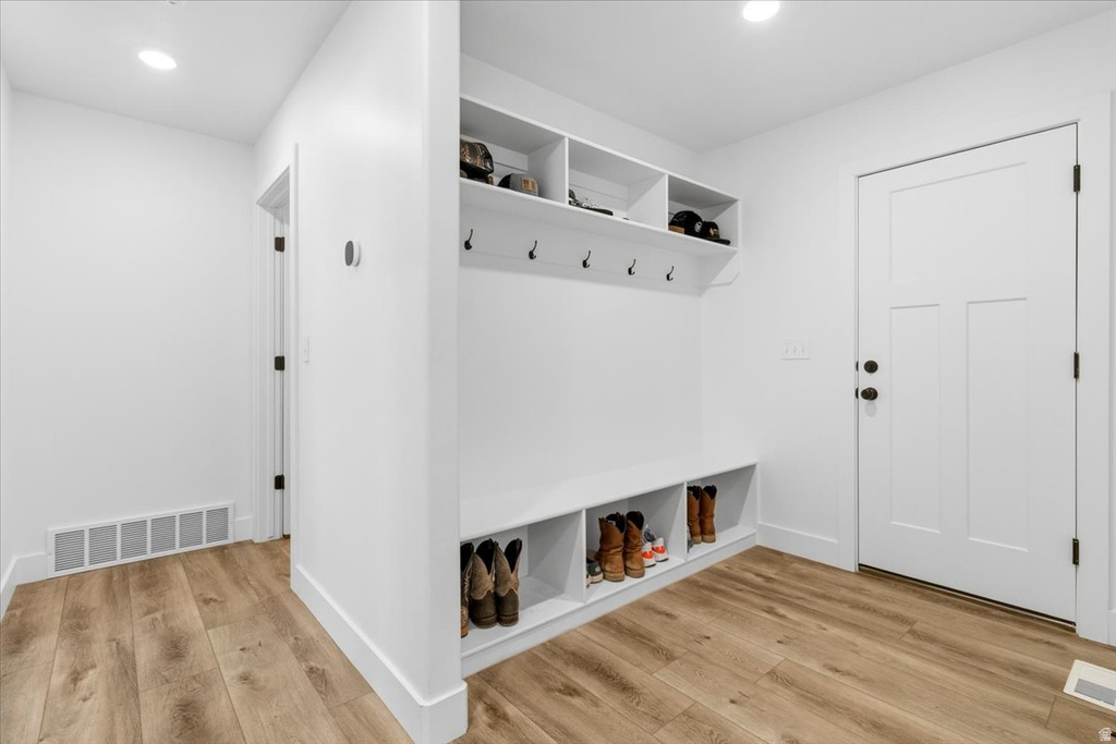 161 N 200 W Levan, UT 84639