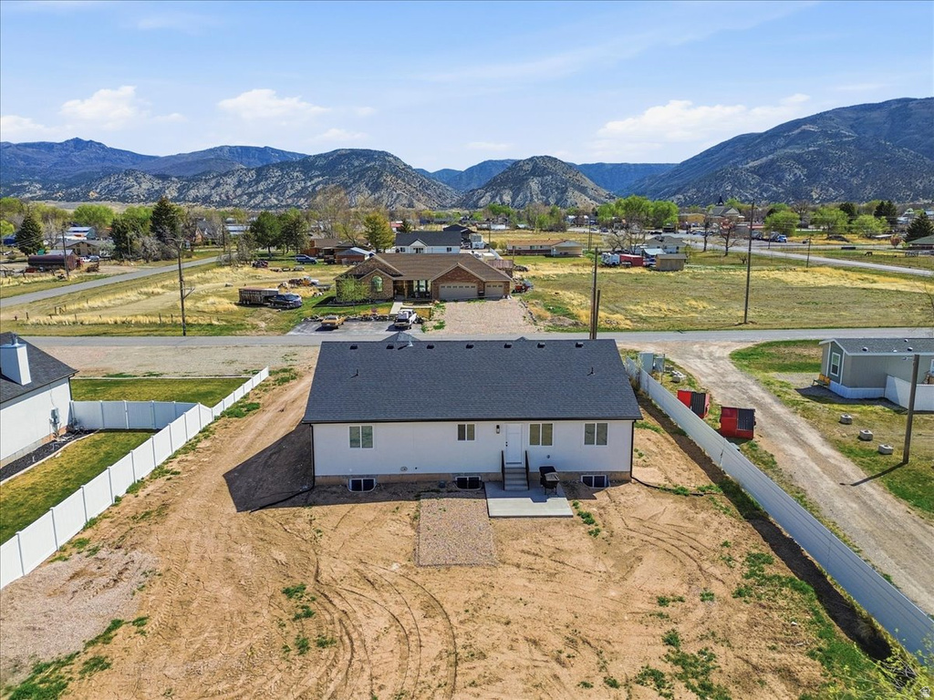 161 N 200 W Levan, UT 84639