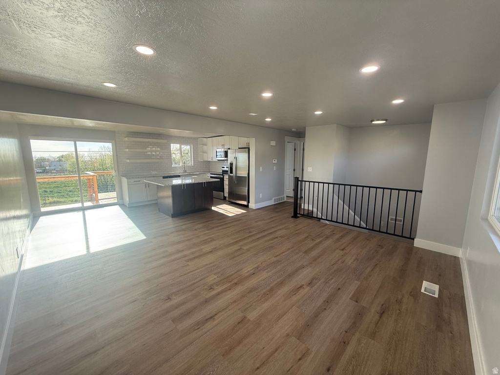 5301 S 2675 W Roy, UT 84067