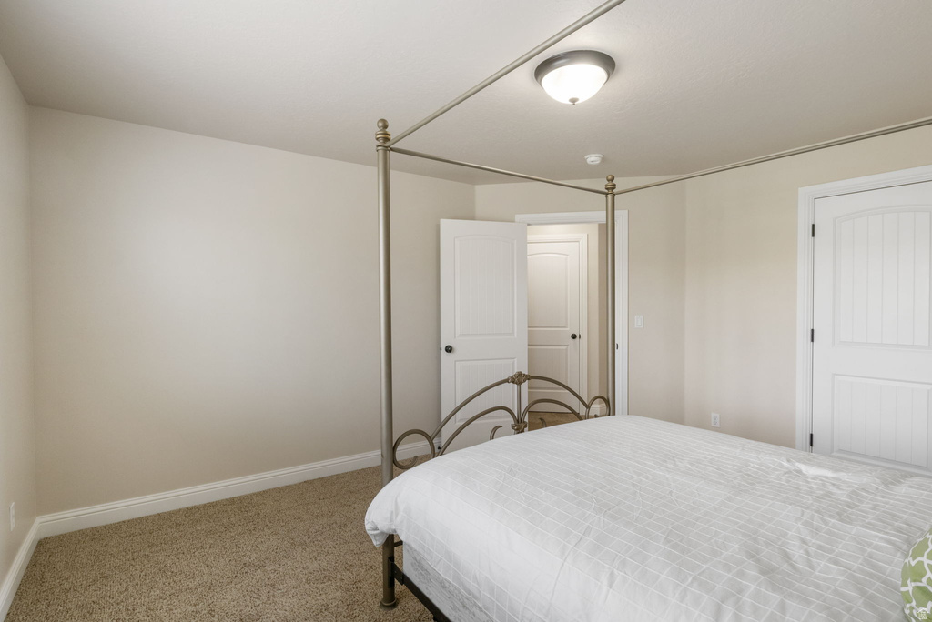 1733 N LYNDI LN Saratoga Springs, UT 84045