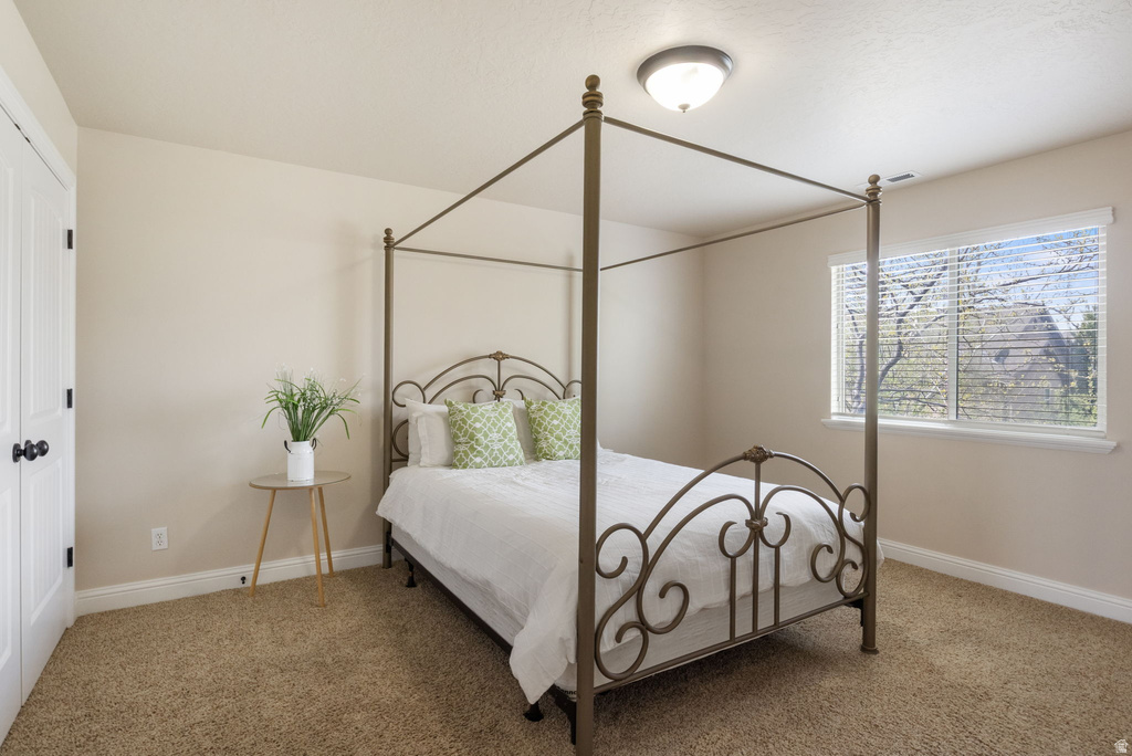 1733 N LYNDI LN Saratoga Springs, UT 84045