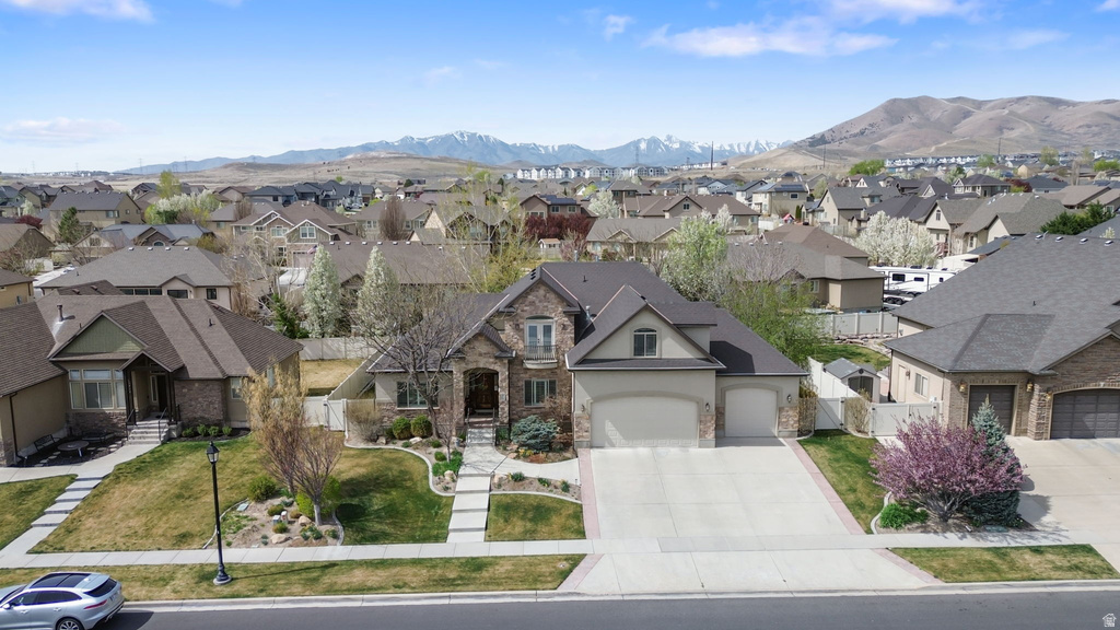 1733 N LYNDI LN Saratoga Springs, UT 84045