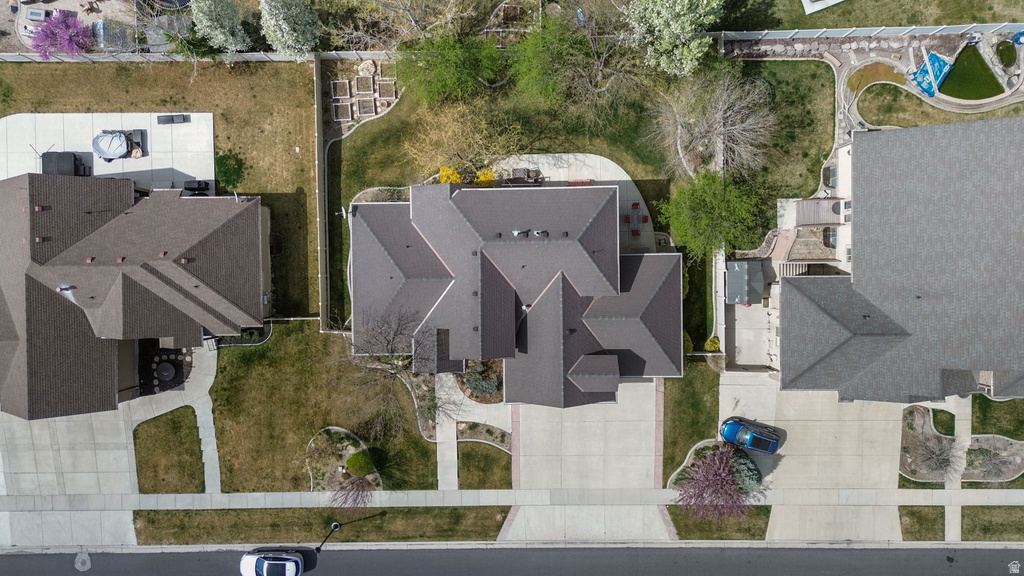 1733 N LYNDI LN Saratoga Springs, UT 84045