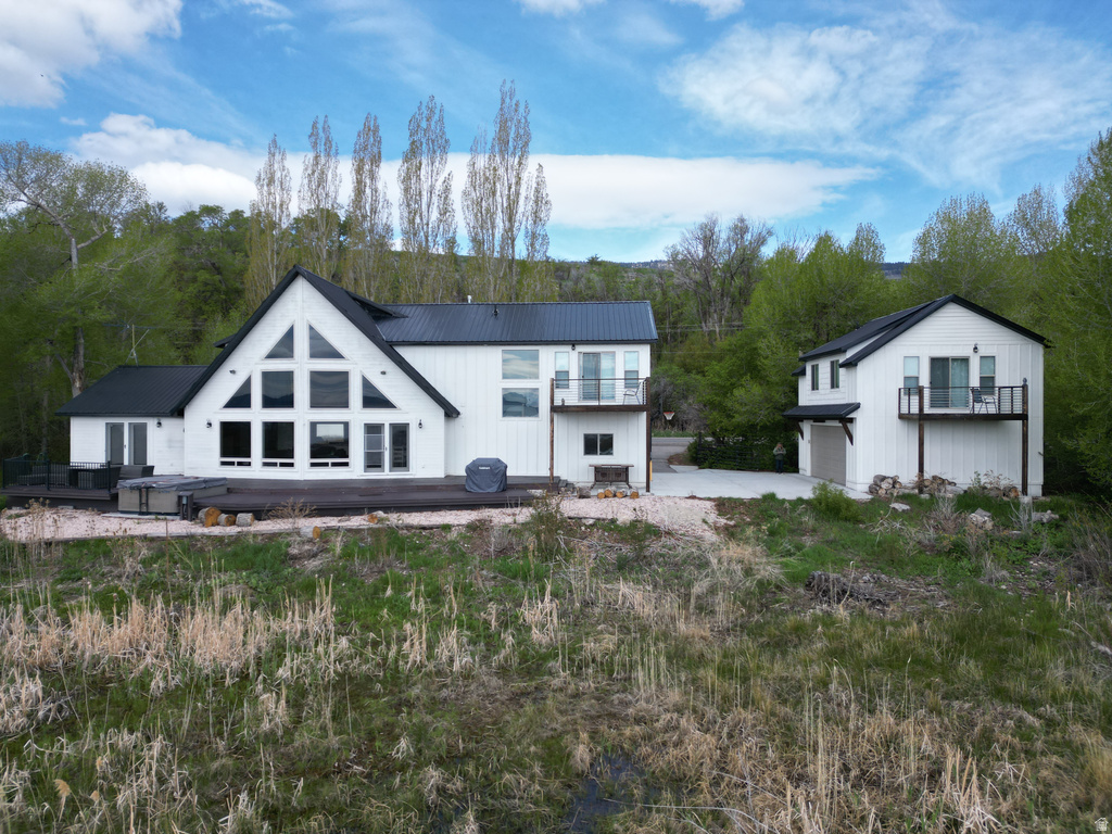 2500 N BEAR LAKE BLVD Garden City, UT 84028