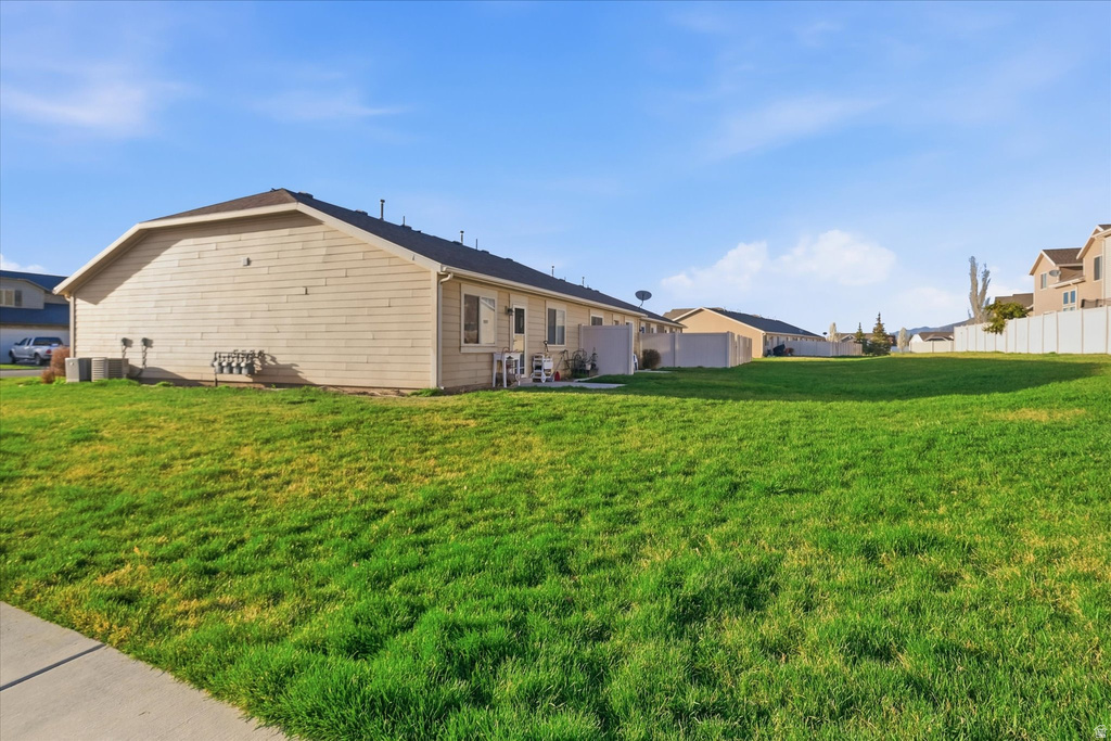 419 S 1250 E Hyrum, UT 84319