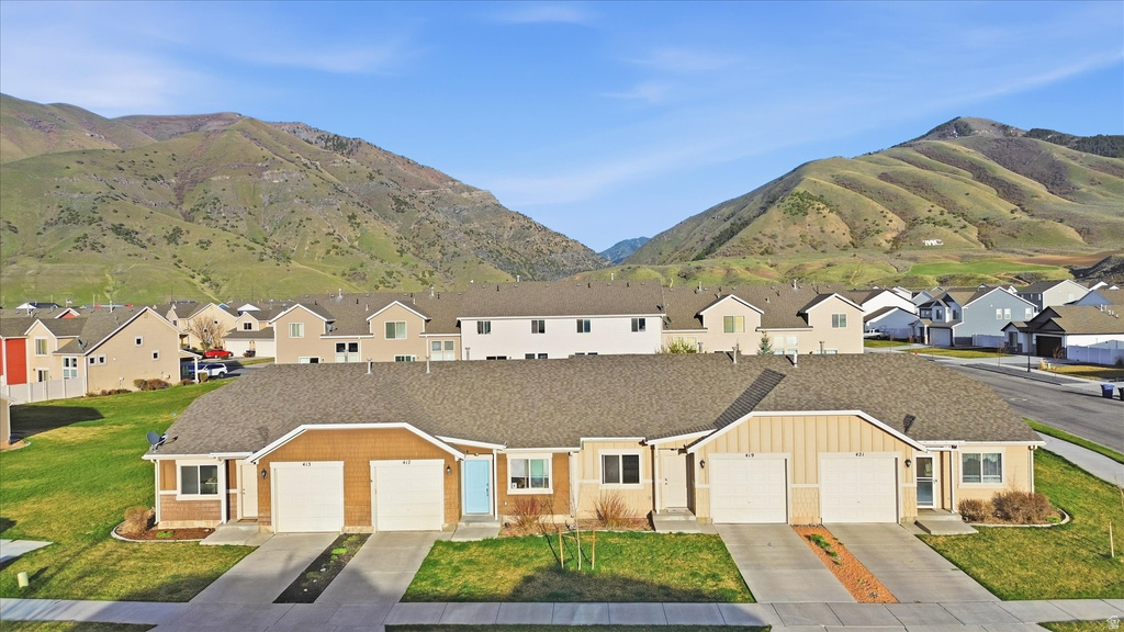 419 S 1250 E Hyrum, UT 84319