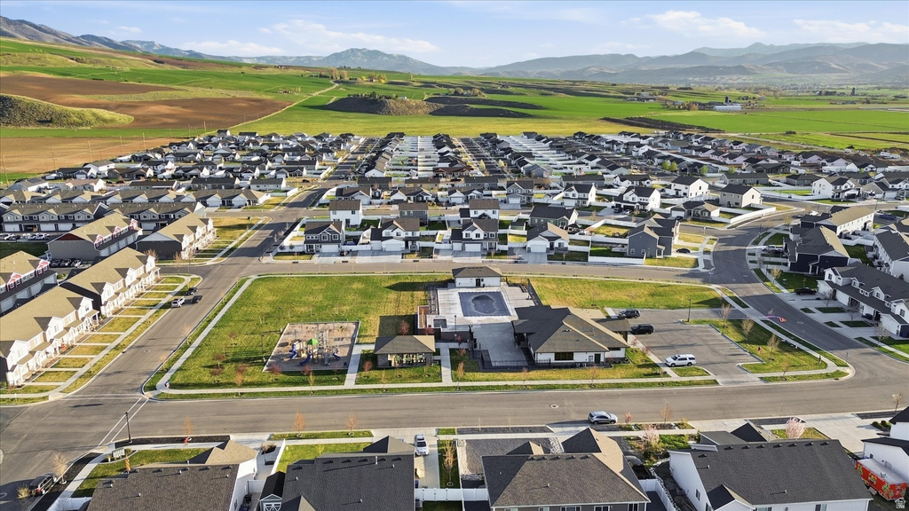 419 S 1250 E Hyrum, UT 84319