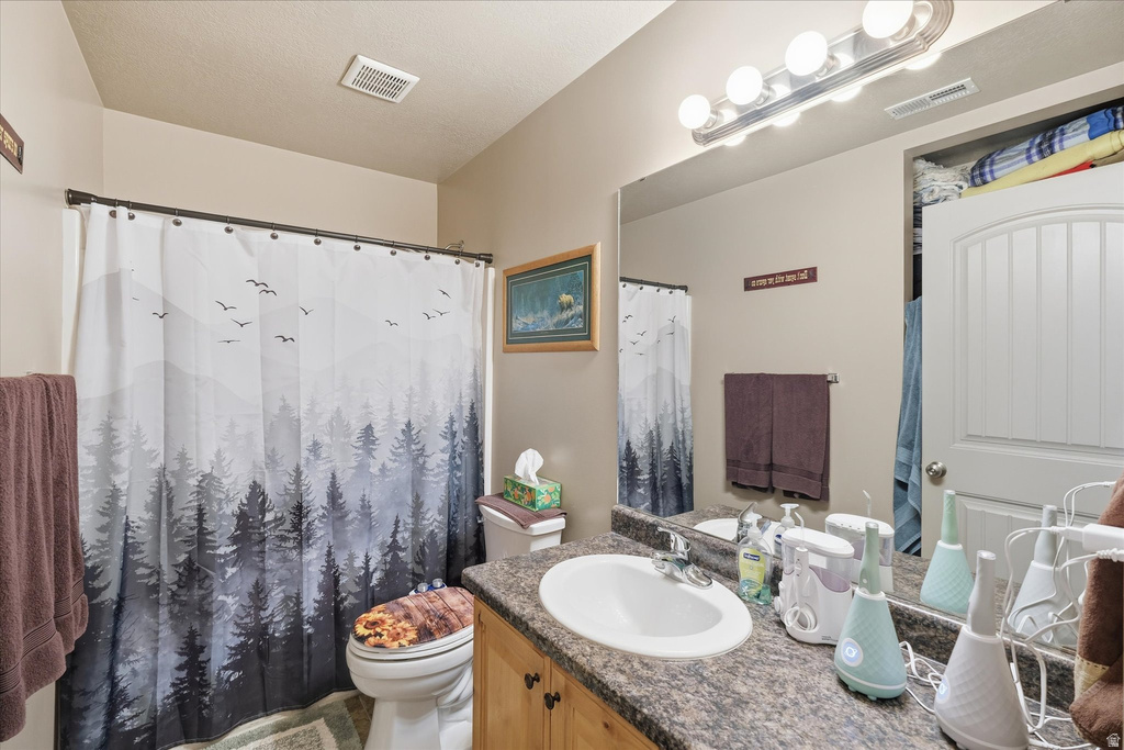 419 S 1250 E Hyrum, UT 84319