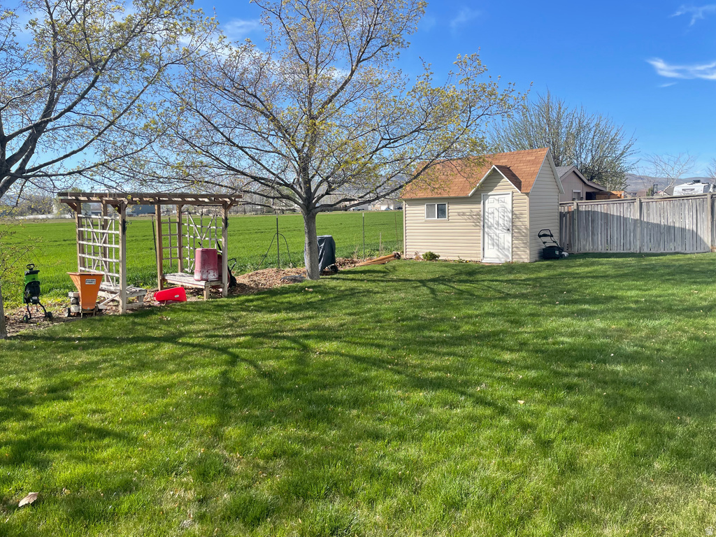 769 S 700 W Tremonton, UT 84337