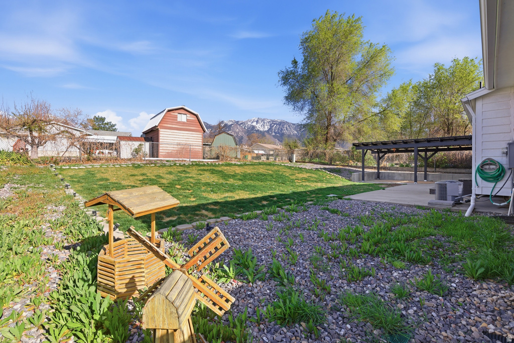 10517 S LARKSPUR DR Sandy, UT 84094