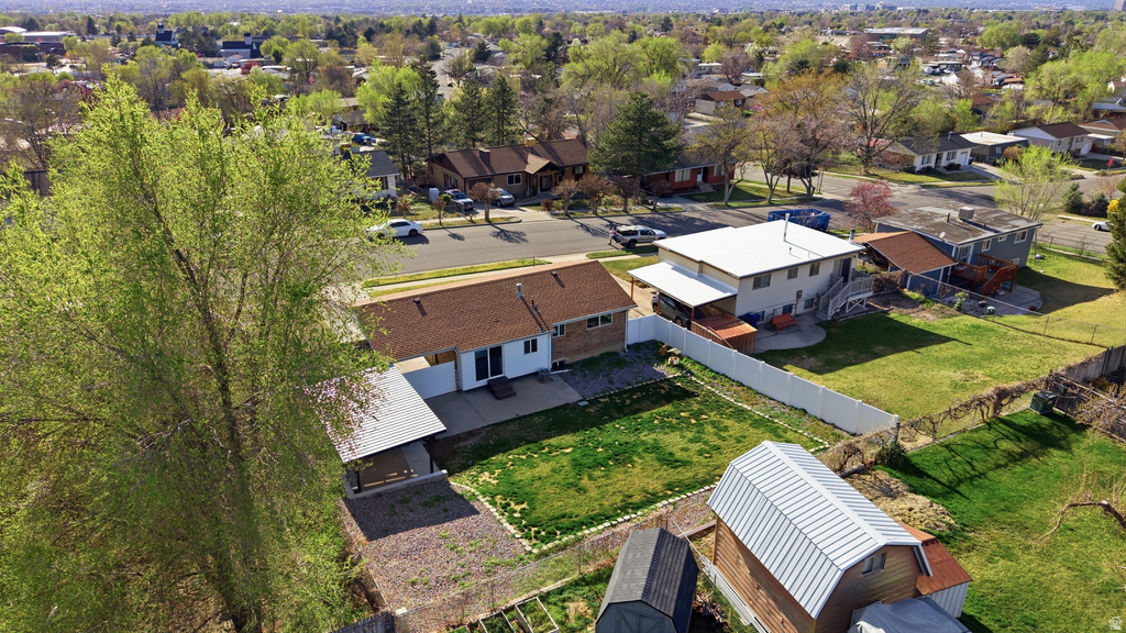 10517 S LARKSPUR DR Sandy, UT 84094