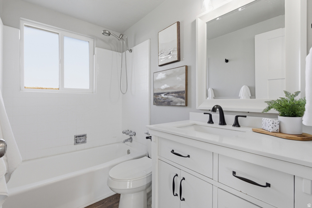 10517 S LARKSPUR DR Sandy, UT 84094