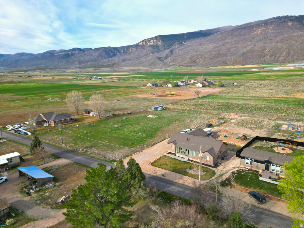 488 S 250 W Fountain Green, UT 84632