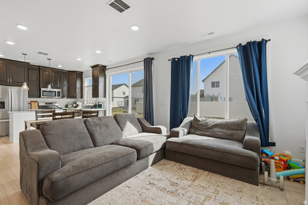 892 N 900 W Tremonton, UT 84337