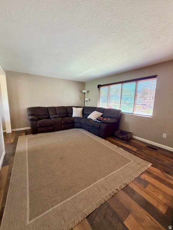 976 E 500 N Roy, UT 84067