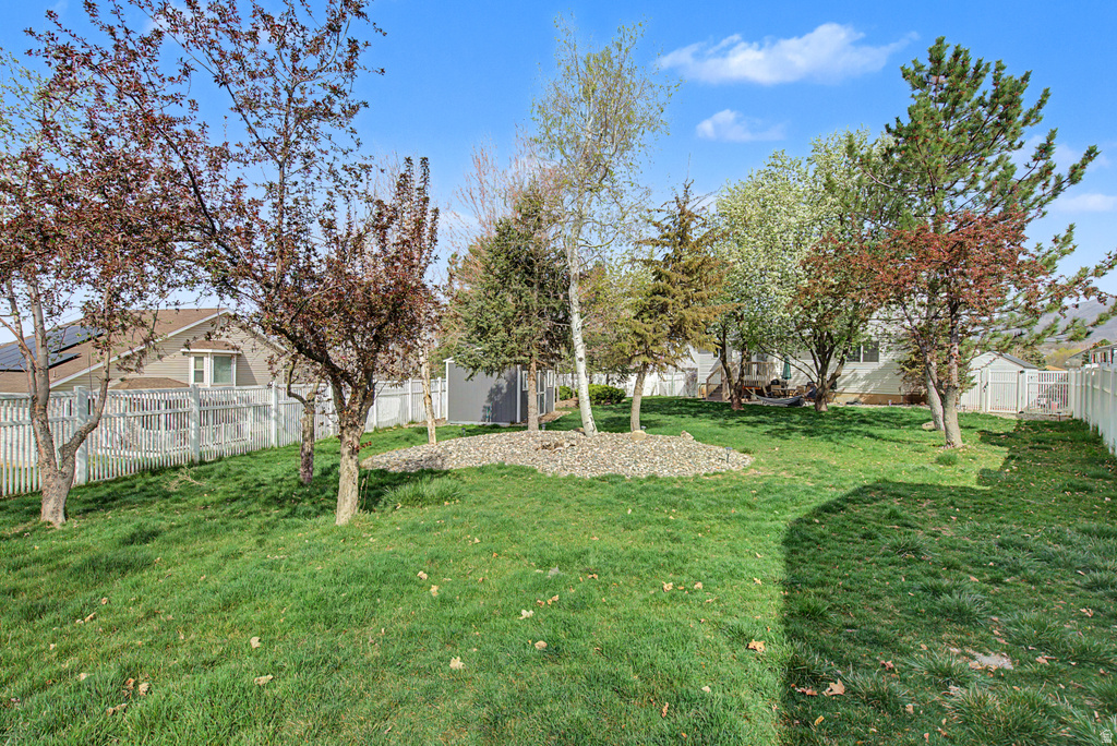 3087 N 2250 E Layton, UT 84040