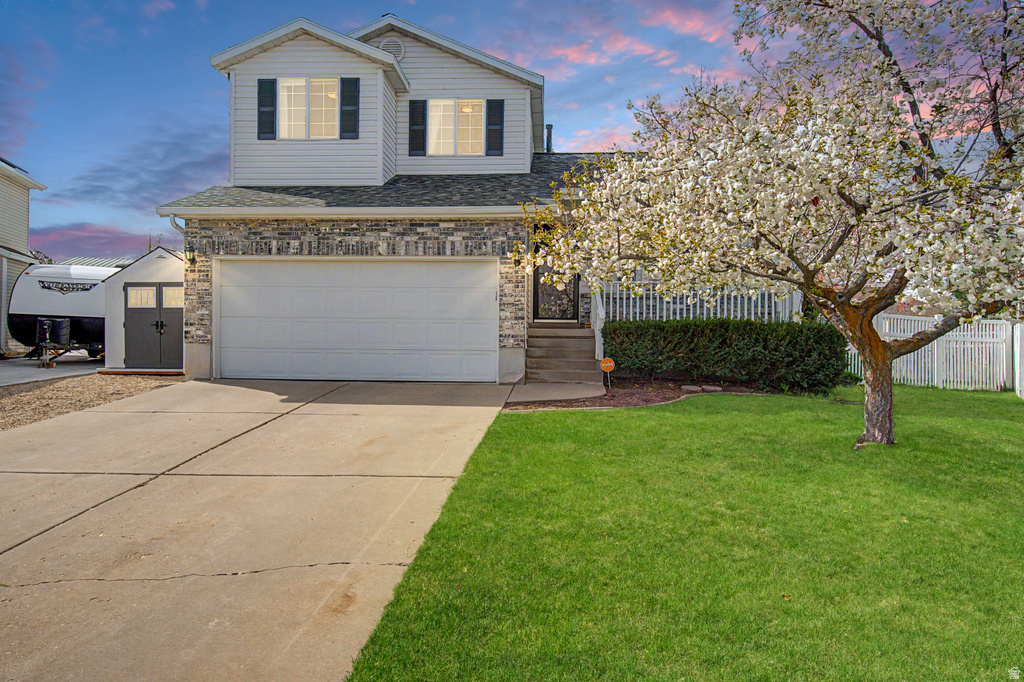 3087 N 2250 E Layton, UT 84040