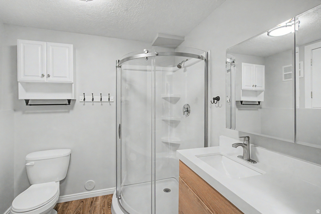 3087 N 2250 E Layton, UT 84040