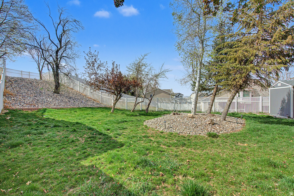 3087 N 2250 E Layton, UT 84040