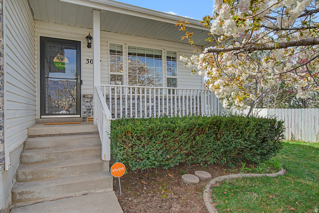 3087 N 2250 E Layton, UT 84040