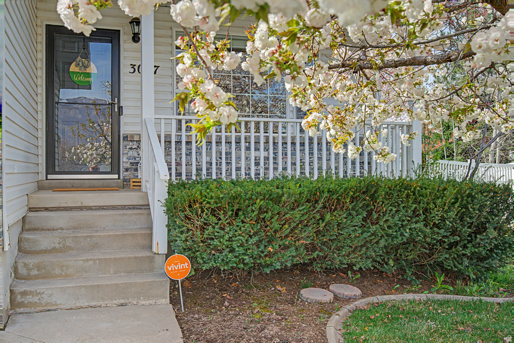 3087 N 2250 E Layton, UT 84040