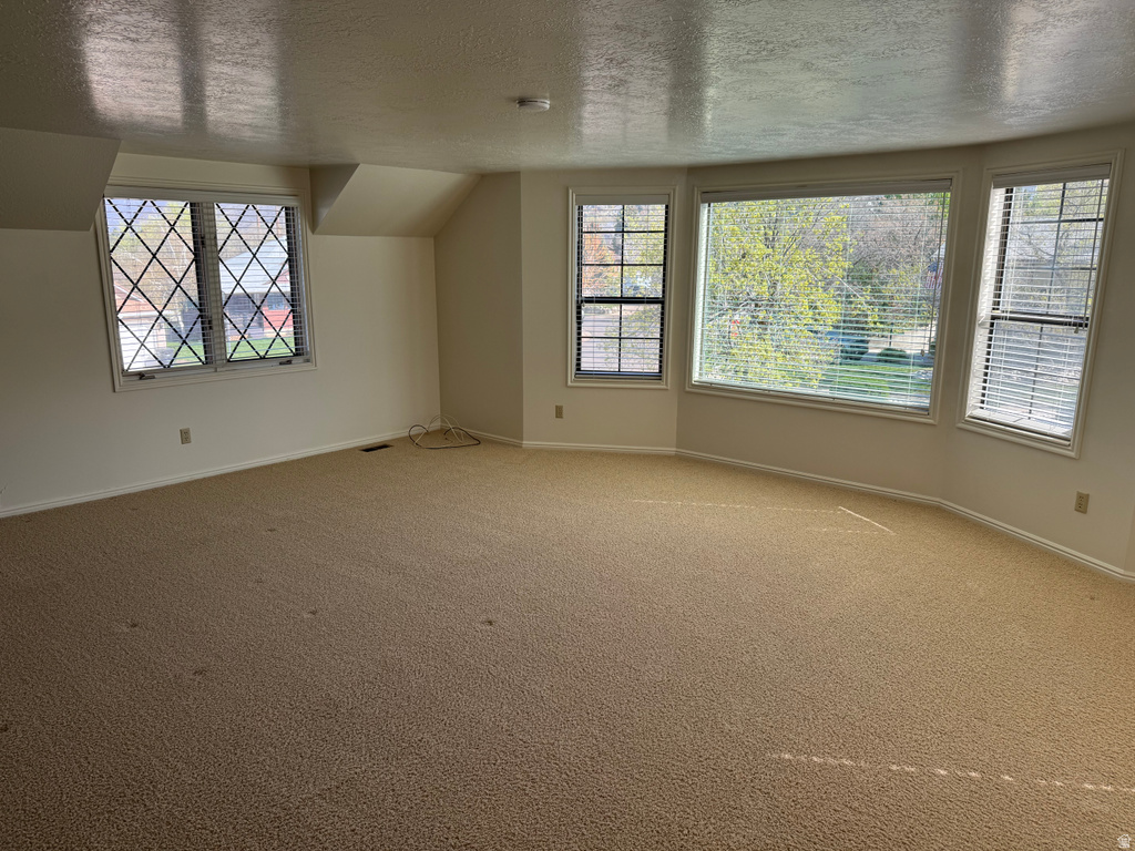 1273 N NEWPORT LANE Kaysville, UT 84037