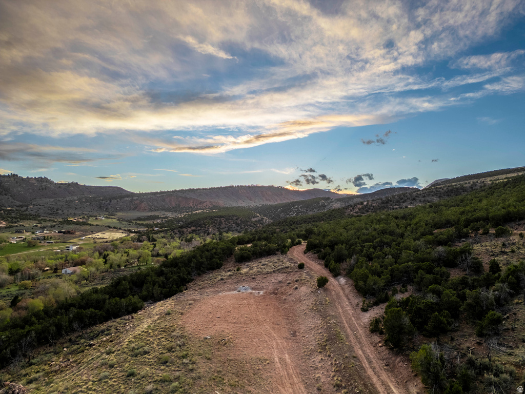 8094  RED CLOUD LOOP Vernal, UT 84078