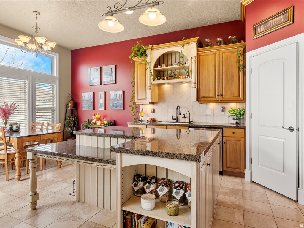 1134 W 2275 S Syracuse, UT 84075