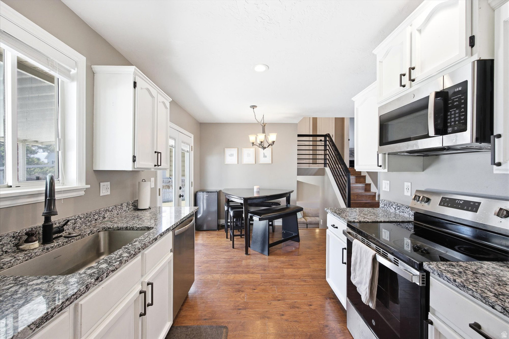 6831 S FOX RIDGE WAY West Jordan, UT 84081