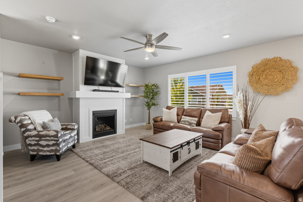 572 S CHAMBERLAIN ST Mapleton, UT 84664