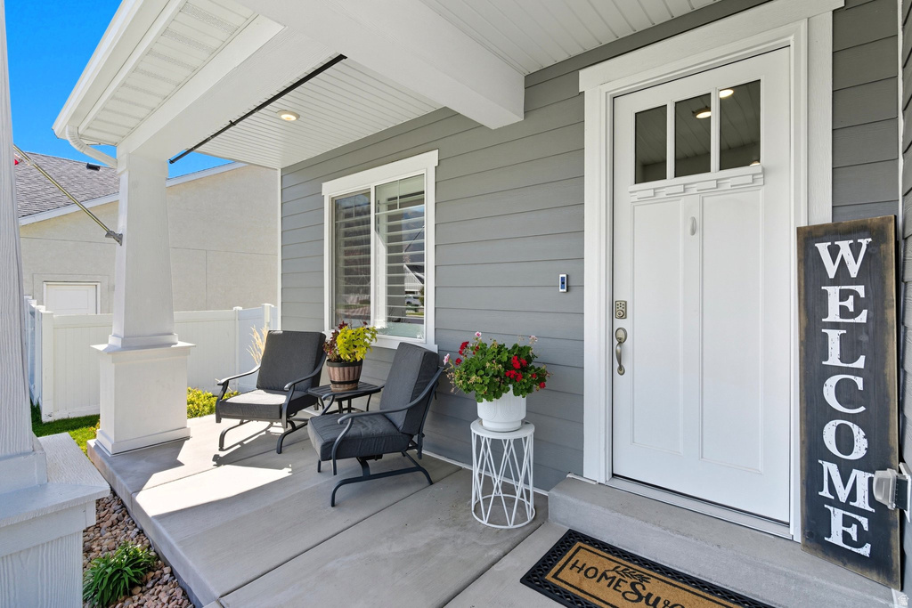 572 S CHAMBERLAIN ST Mapleton, UT 84664