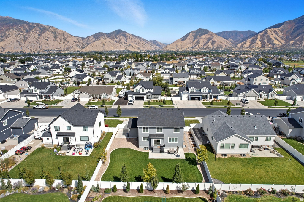 572 S CHAMBERLAIN ST Mapleton, UT 84664