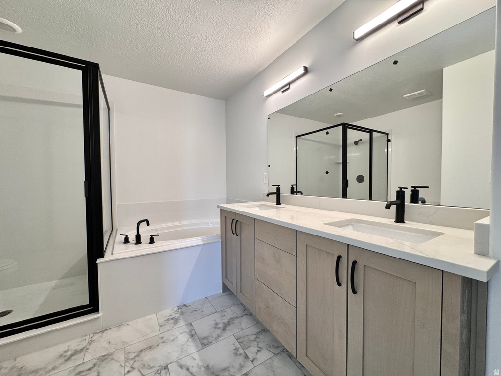 3193 N 2825 W #43 Plain City, UT 84404