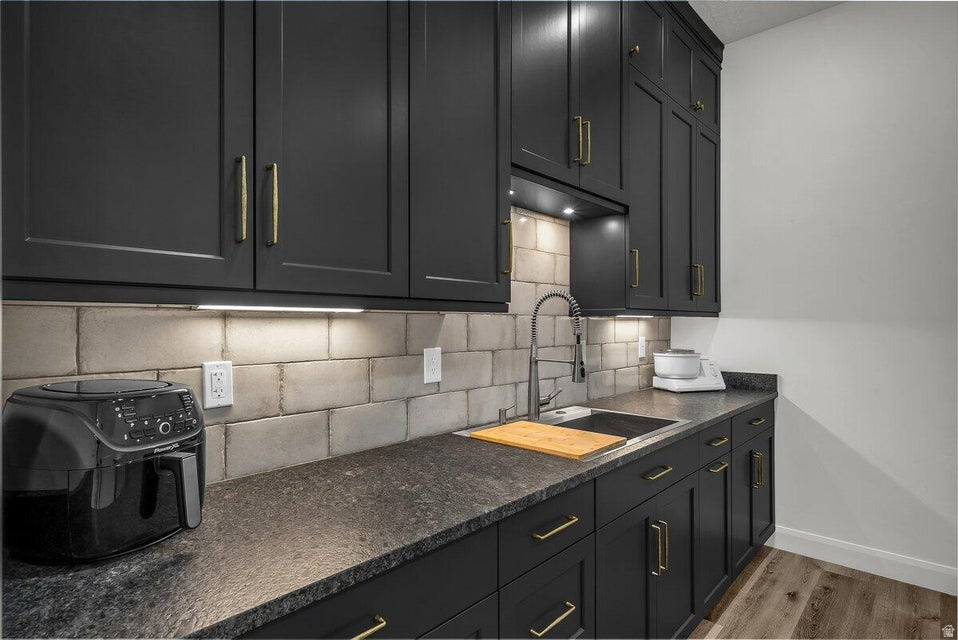 1398 E DELLCORERO DR St George, UT 84770