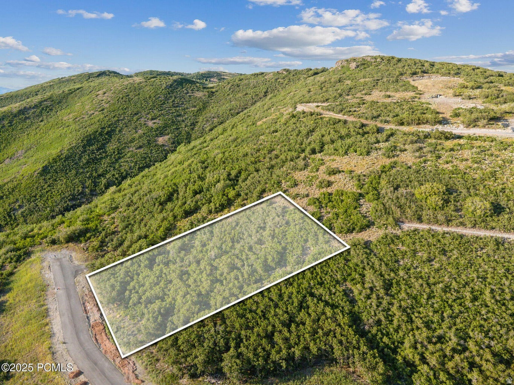 11556 N AEIRE CT Hideout, UT 84036