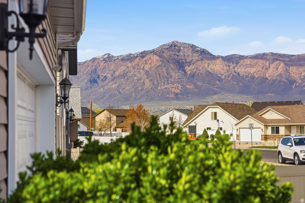 177 S CENTURY DR Ogden, UT 84404