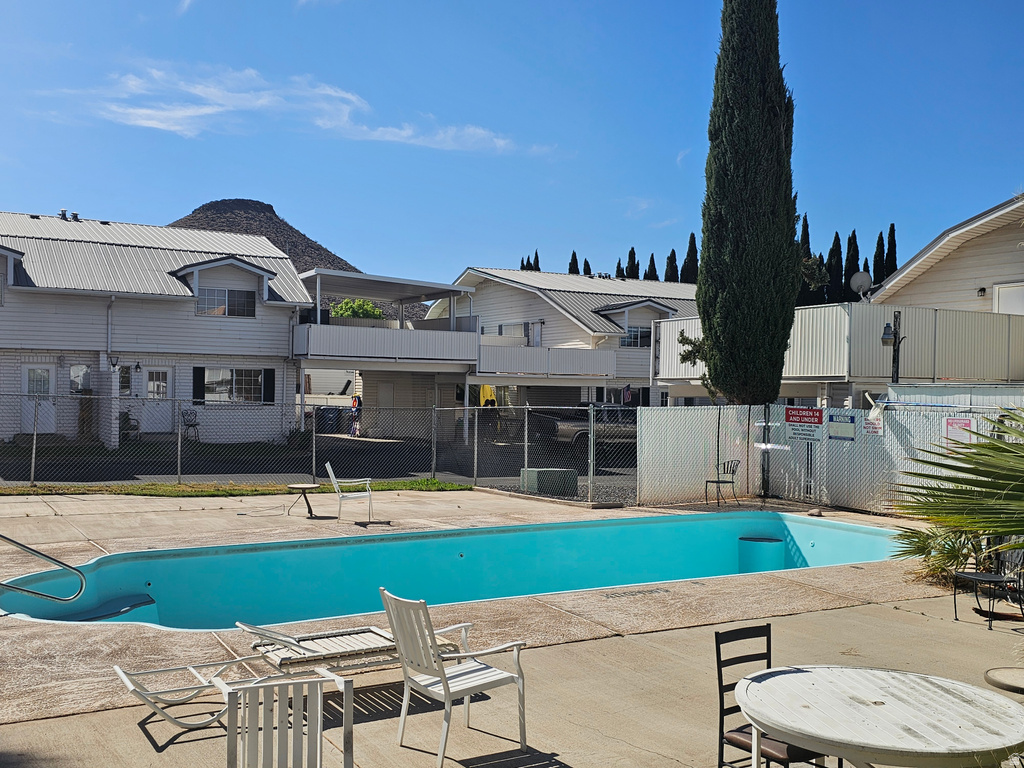 871 VALLEY VIEW DR #32 St George, UT 84770