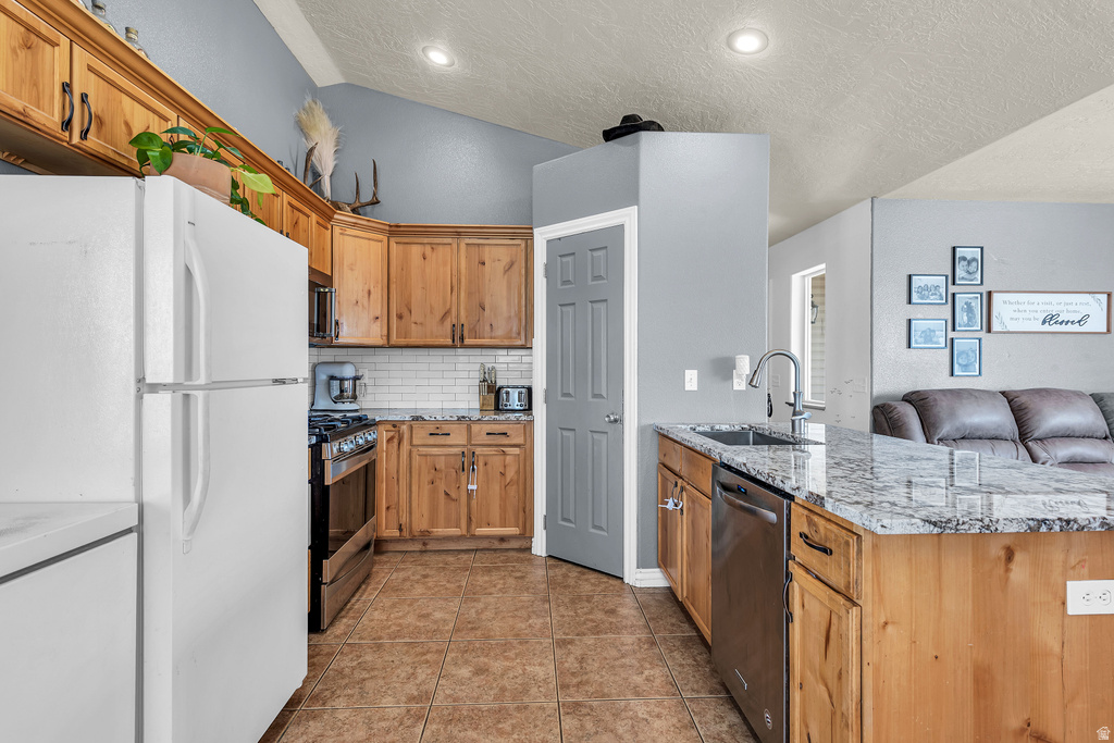 1901 SADDLEBACK DR Enoch, UT 84721
