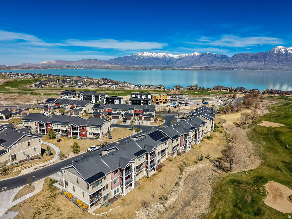 37 E CHIP SHOT LOOP #4B Saratoga Springs, UT 84045